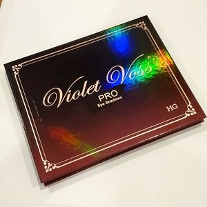 Violet Voss Eyshadow Palette